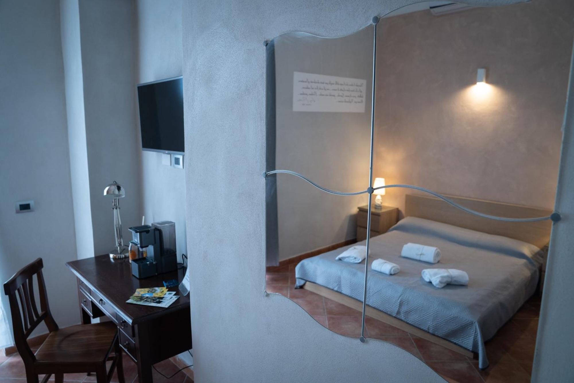 Villa Pirandello Agrigento Bagian luar foto